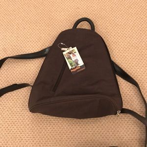 Baggallini back pack